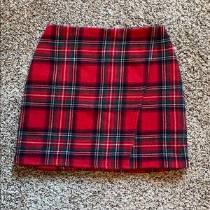 HOLLISTER || Flannel Wrap Mini Skirt